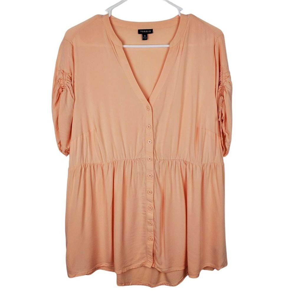 Torrid PEACH CHALLIS TIE SLEEVE BABYDOLL TOP Blouse Button Down Hi Low V Neck - Picture 2 of 9